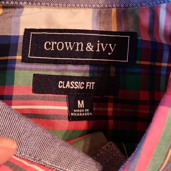 Crown & Ivy Button Down Classic Fit Casual Shirt Medium, Red Green Holiday Plaid - Picture 6 of 9